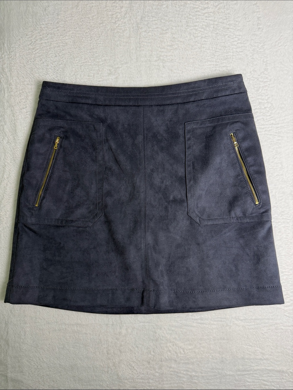 Loft Suede-Look Mini Skirt with Front Zip Pockets - Navy/Gray Size 12